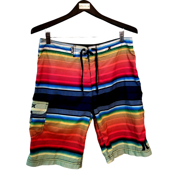 Hurley Swim Shorts Pattern Multicolor Men's Size‎ 32W, inseam 10 in, 21 Lenght - Picture 1 of 5